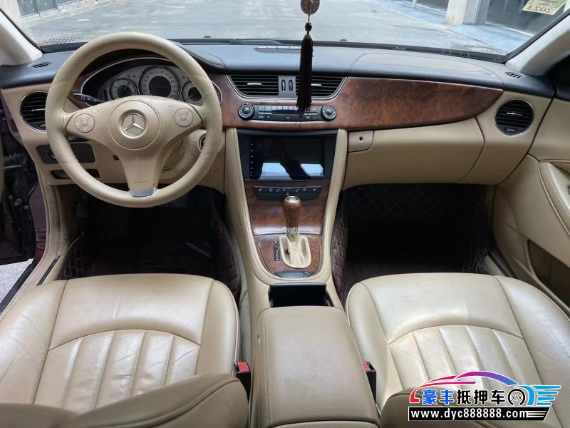 09年奔驰CLS级轿车抵押车出售