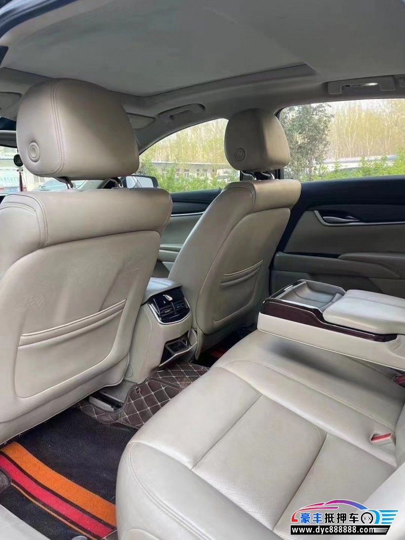 16年凯迪拉克XTS轿车抵押车出售