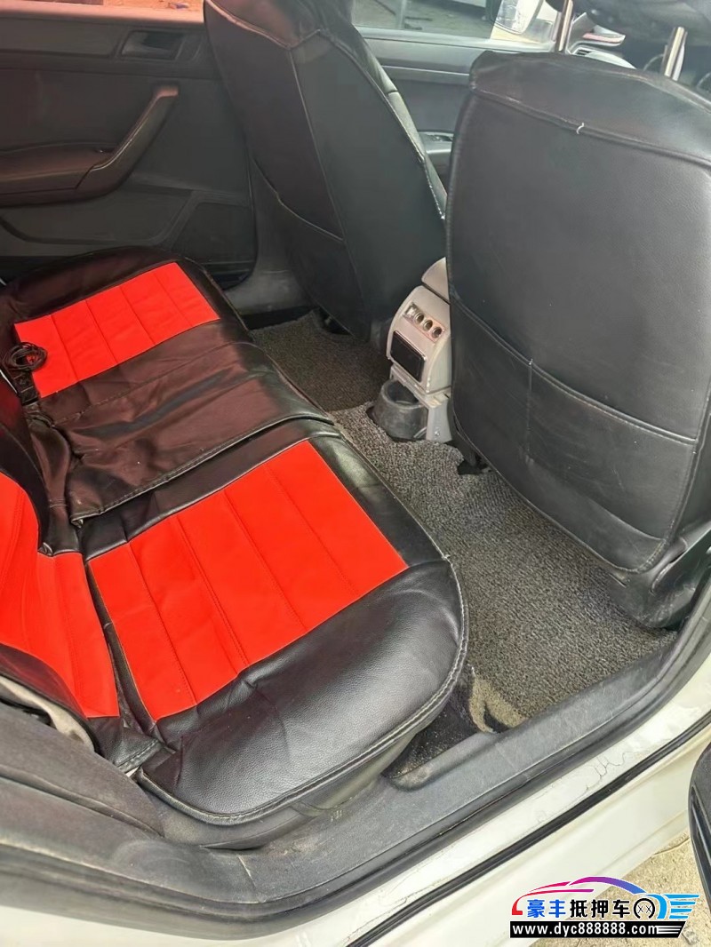 18年斯柯达昕锐轿车抵押车出售