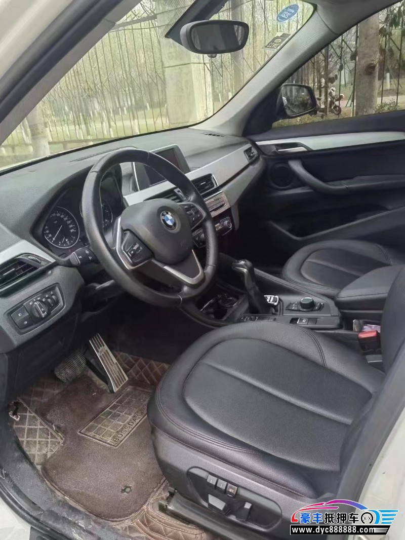 18年宝马X1SUV抵押车出售