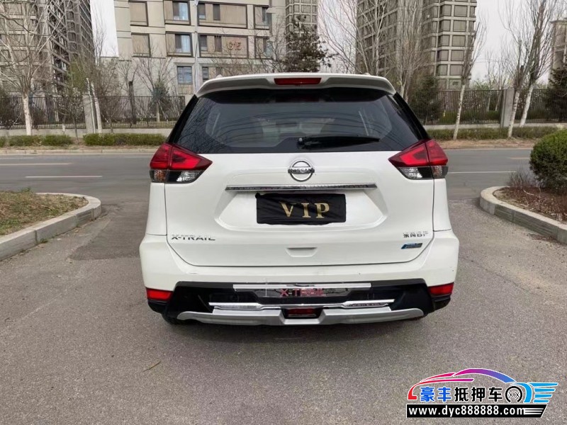 17年日产奇骏SUV抵押车出售