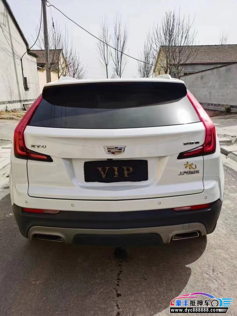 20年凯迪拉克XT4轿车抵押车出售