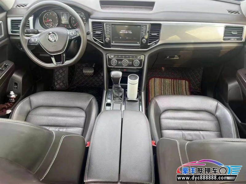 17年大众途昂轿车抵押车出售