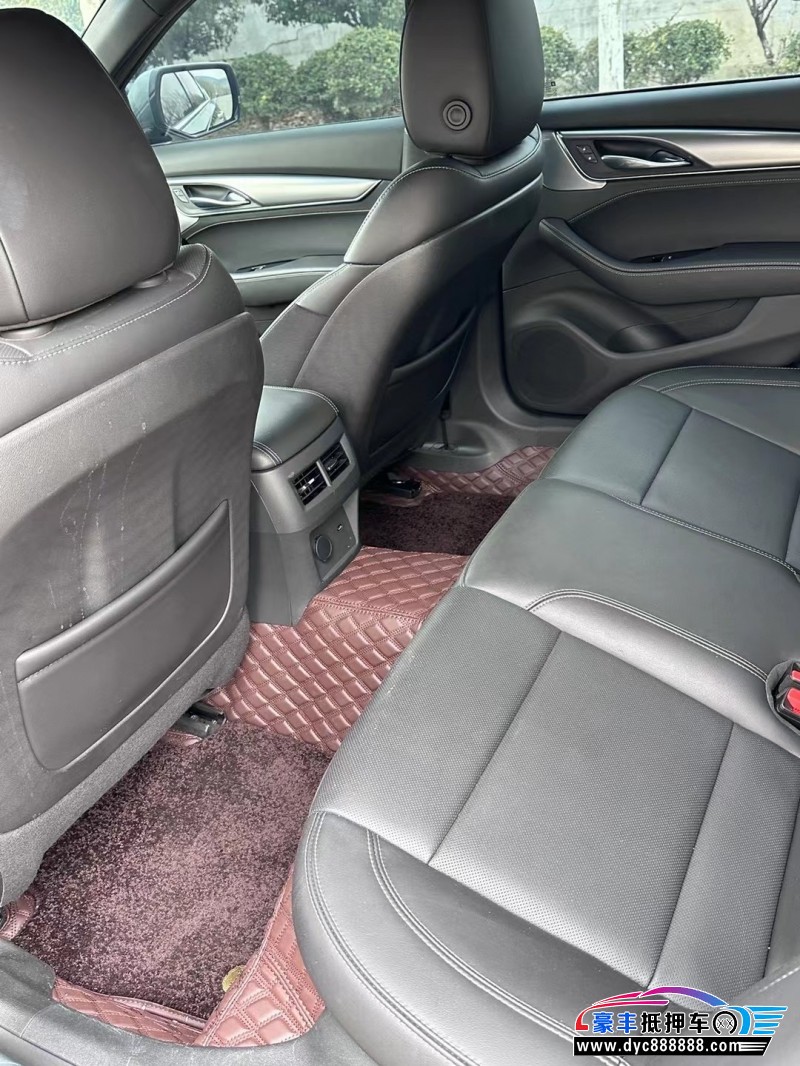 22年凯迪拉克CT5轿车抵押车出售