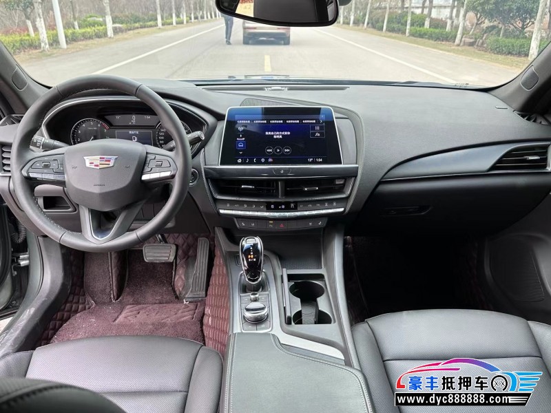 22年凯迪拉克CT5轿车抵押车出售