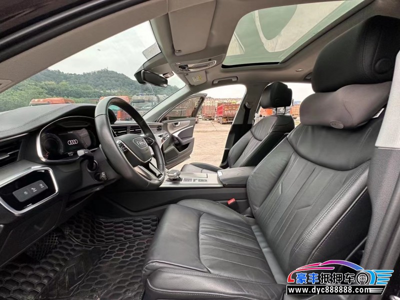 22年奥迪A6L轿车抵押车出售