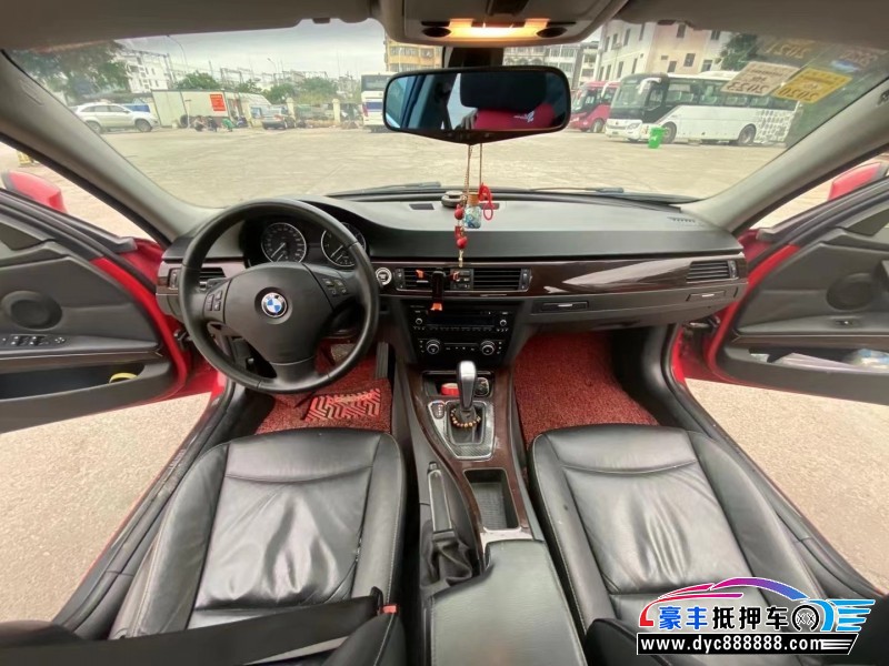 12年宝马3系轿车抵押车出售