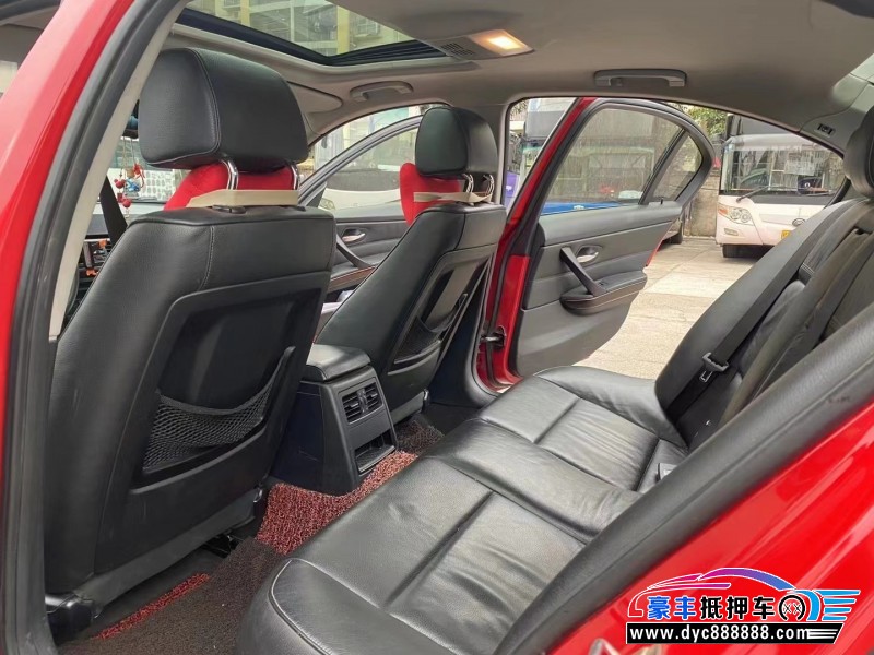 12年宝马3系轿车抵押车出售