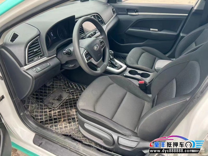 18年现代领动轿车抵押车出售