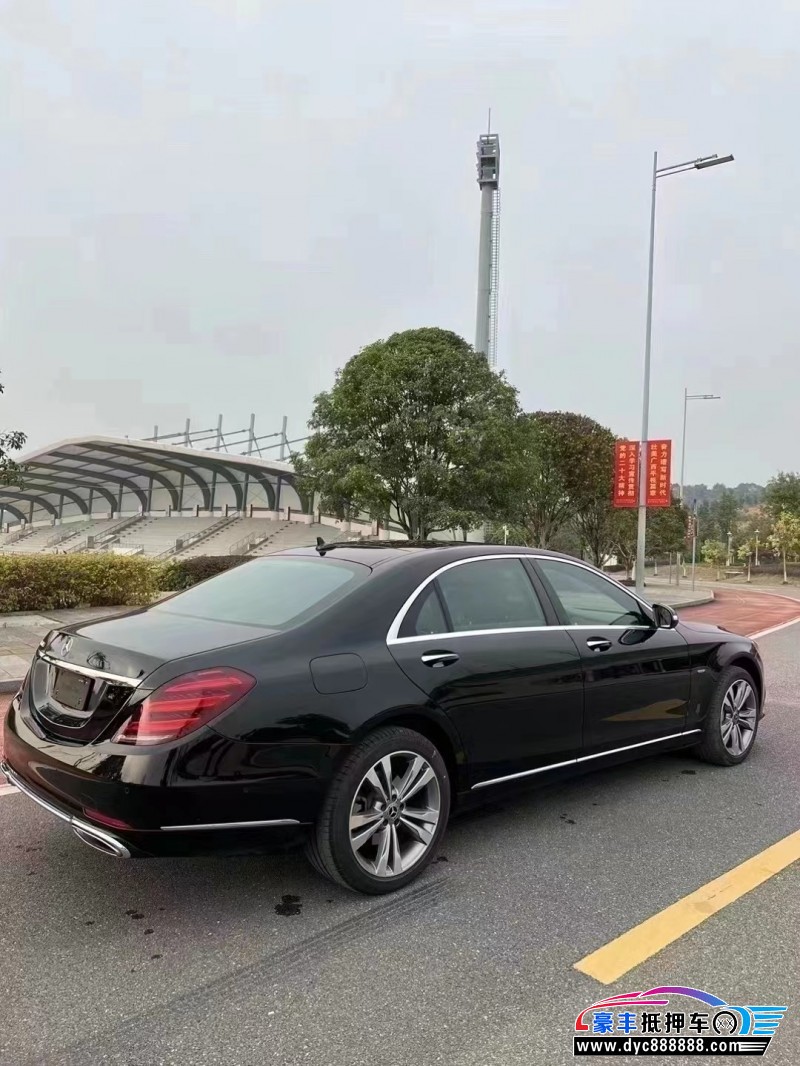 21年奔驰S级轿车抵押车出售