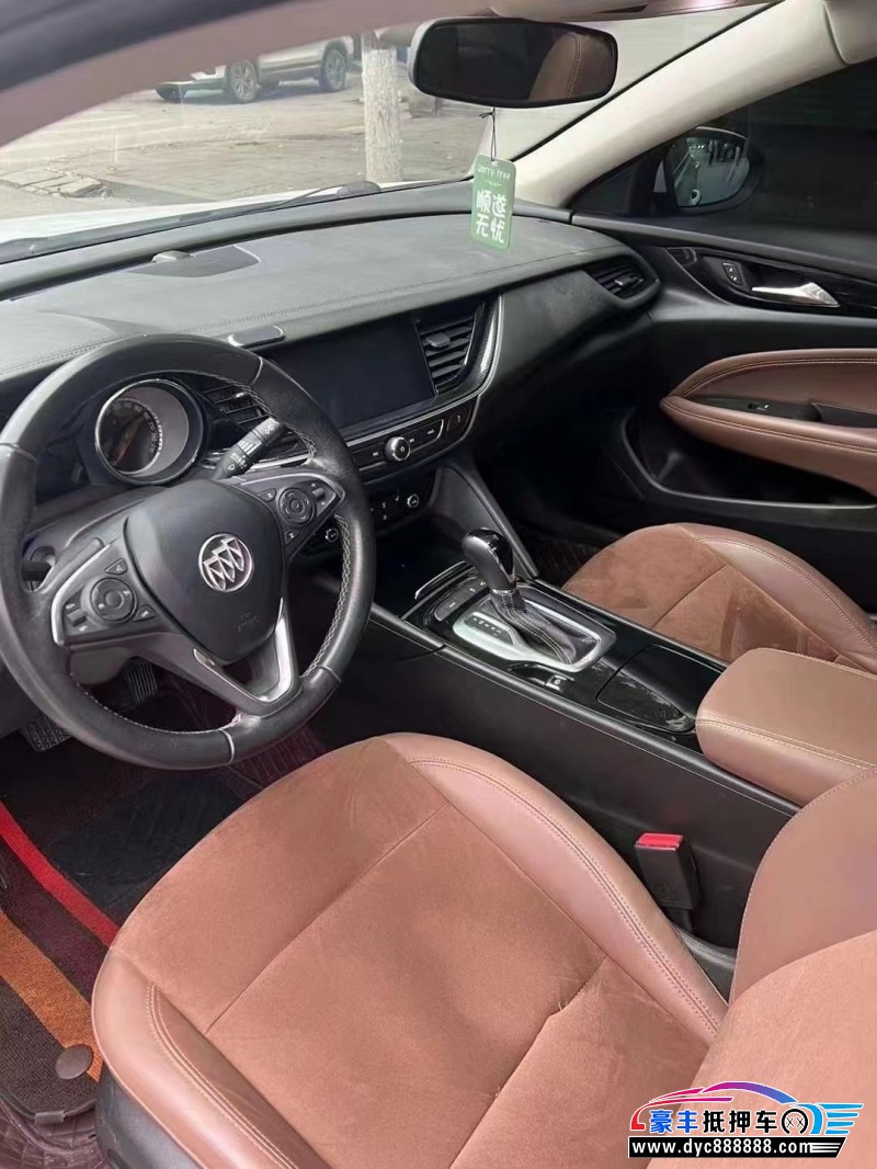 20年别克君威轿车抵押车出售