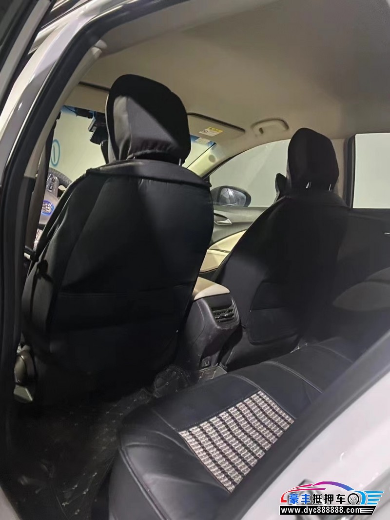 22年别克微蓝SUV抵押车出售