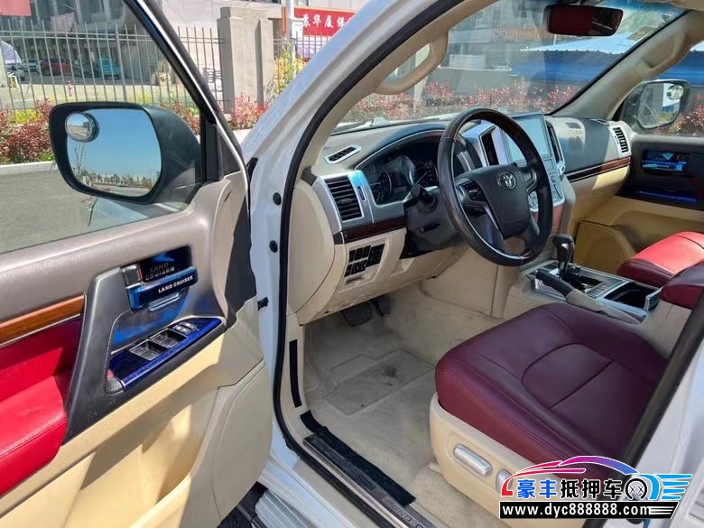 17年丰田兰德酷路泽SUV抵押车出售