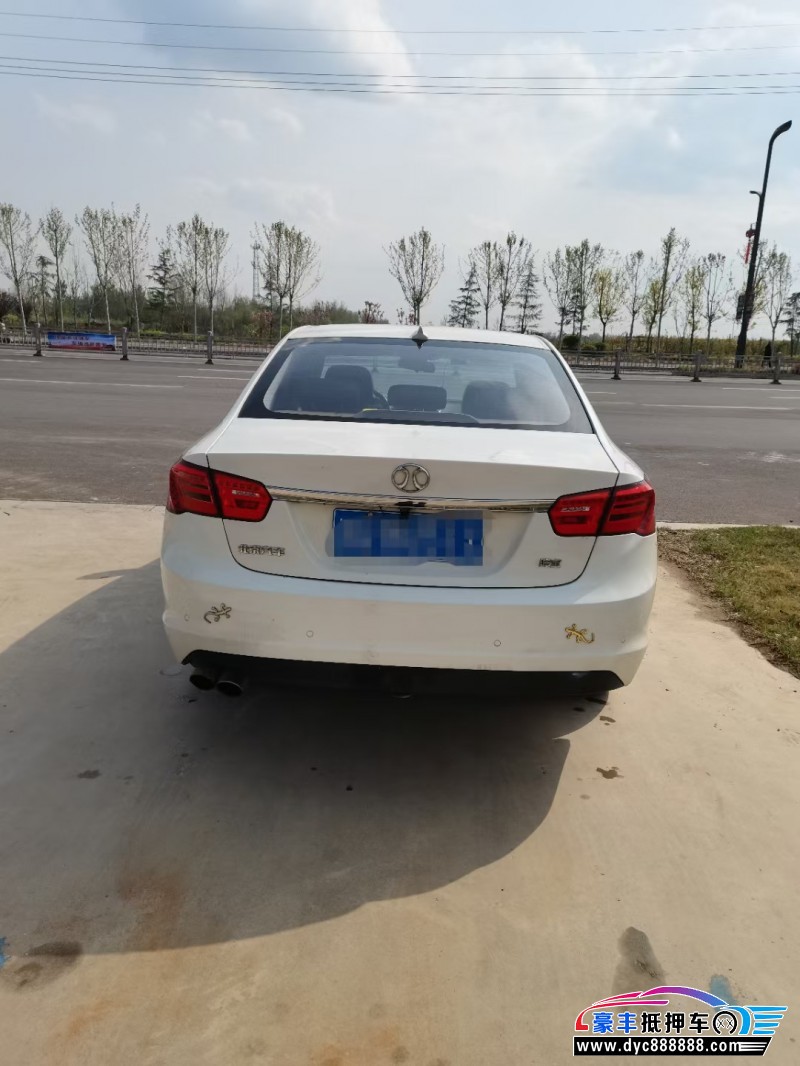 19年北汽绅宝D50轿车抵押车出售