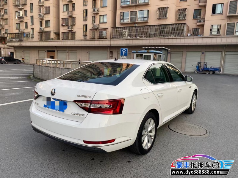 19年斯柯达速派轿车抵押车出售