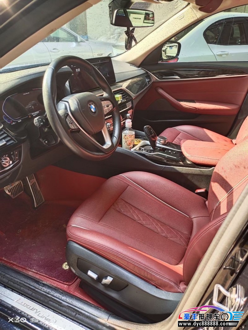 21年宝马5系轿车抵押车出售