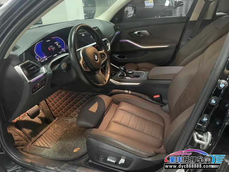 21年宝马3系轿车抵押车出售