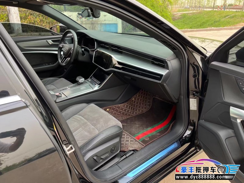 19年奥迪A6L轿车抵押车出售