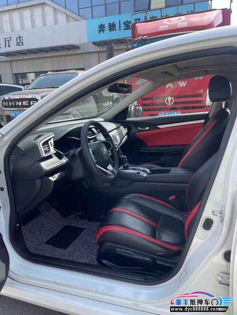 19年本田思域轿车抵押车出售