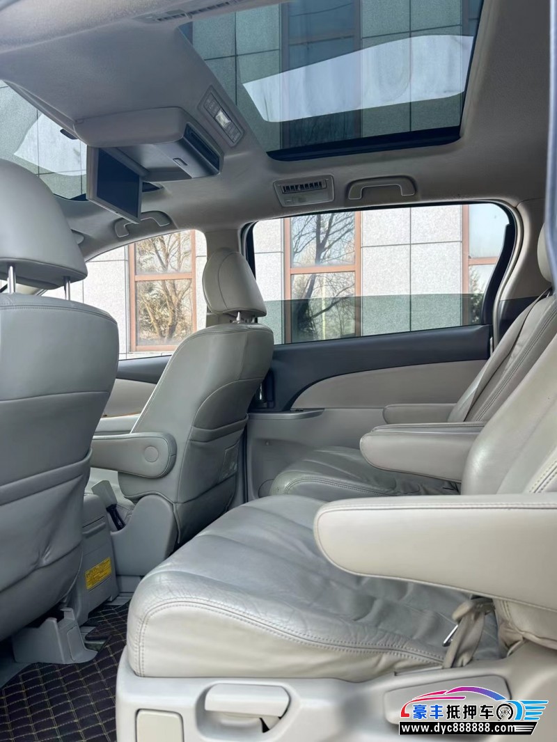 12年丰田普瑞维亚MPV抵押车出售