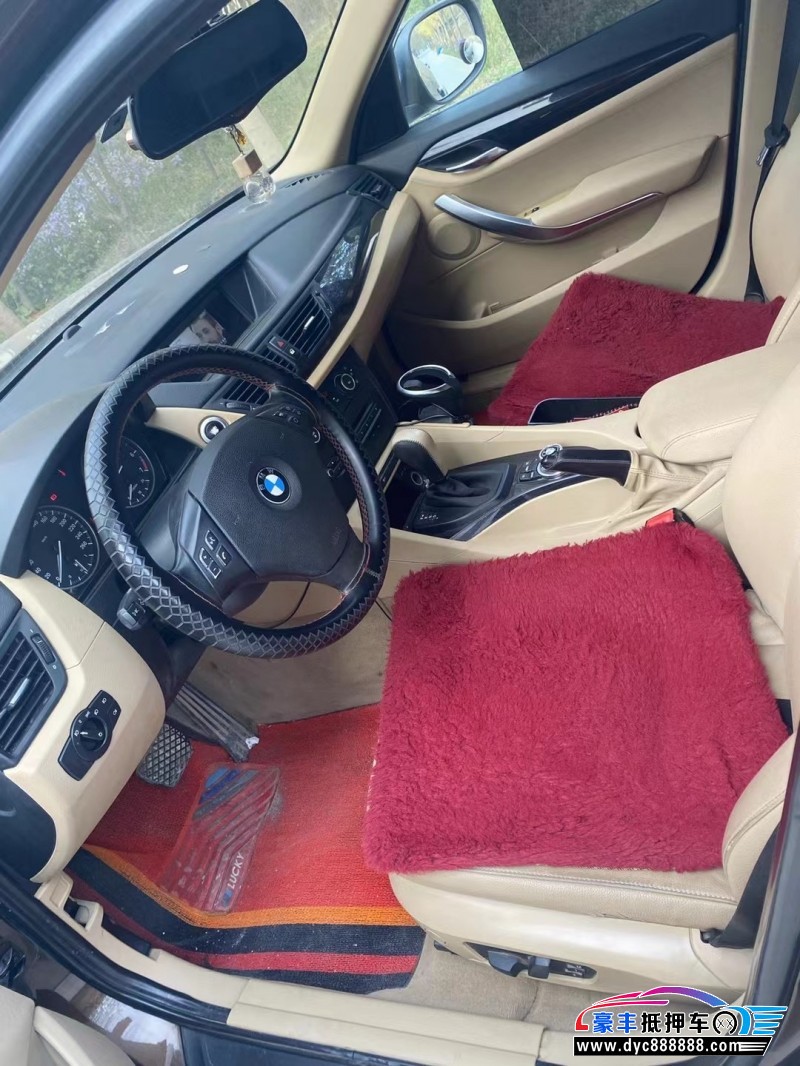 11年宝马X1轿车抵押车出售