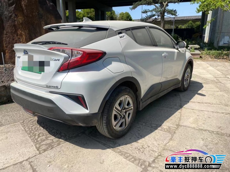 22年丰田奕泽轿车抵押车出售