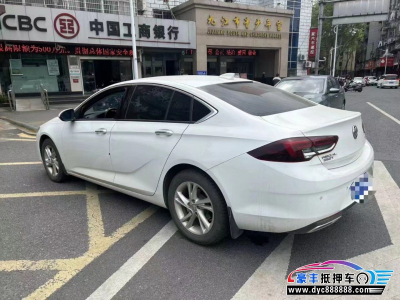 21年别克君威轿车抵押车出售