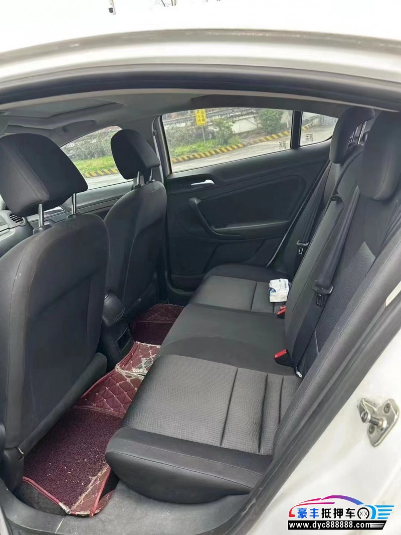 17年名爵GM6轿车抵押车出售