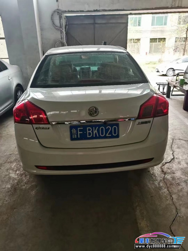 14年别克凯越轿车抵押车出售