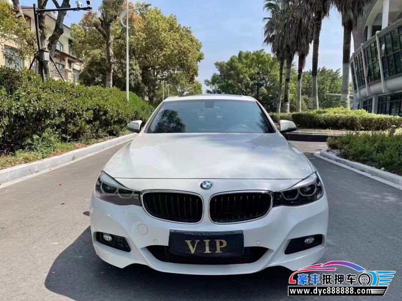 21年宝马3系GT轿车抵押车出售