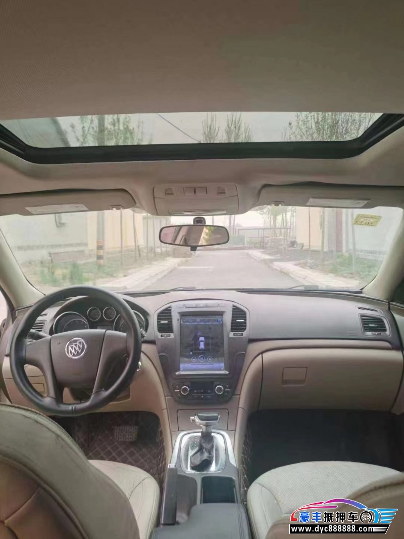 11年别克君威轿车抵押车出售