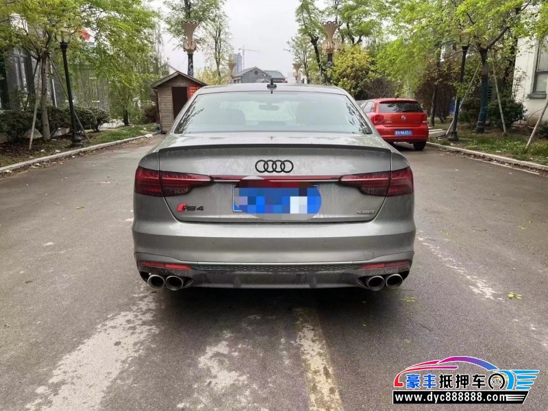22年奥迪A4轿车抵押车出售