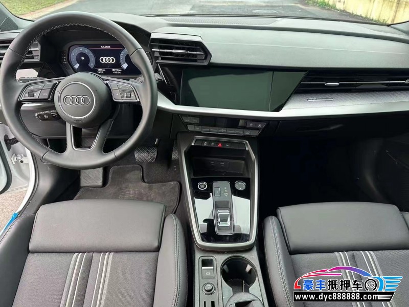 23年奥迪A3轿车抵押车出售