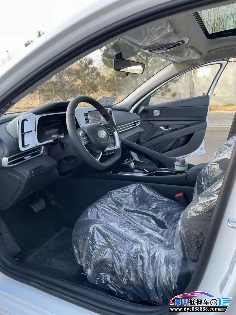 23年现代伊兰特轿车抵押车出售