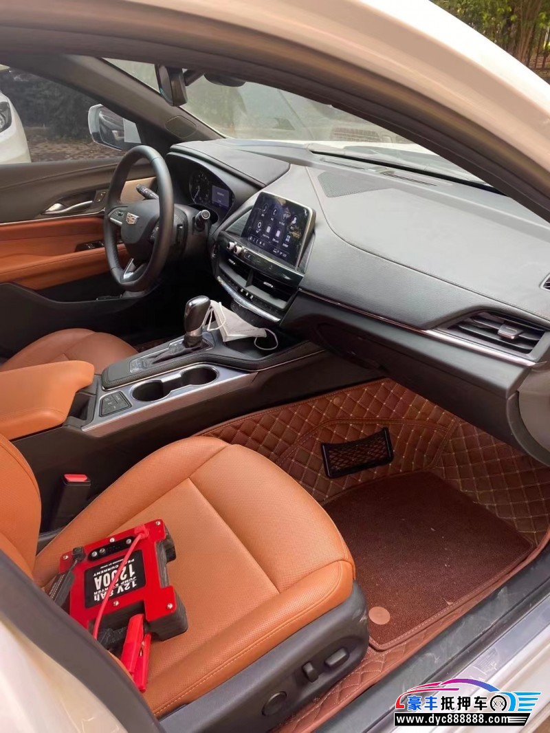 22年凯迪拉克CT4轿车抵押车出售