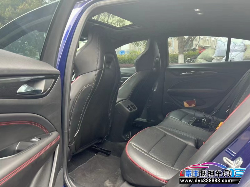 18年别克君威轿车抵押车出售