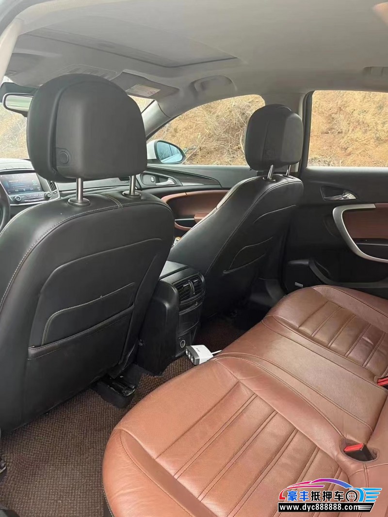 14年别克君威轿车抵押车出售