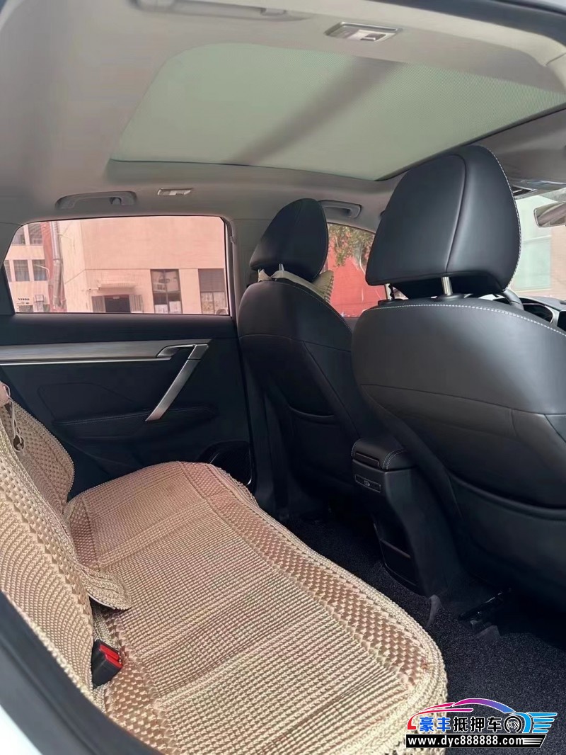 19年本田缤智轿车抵押车出售