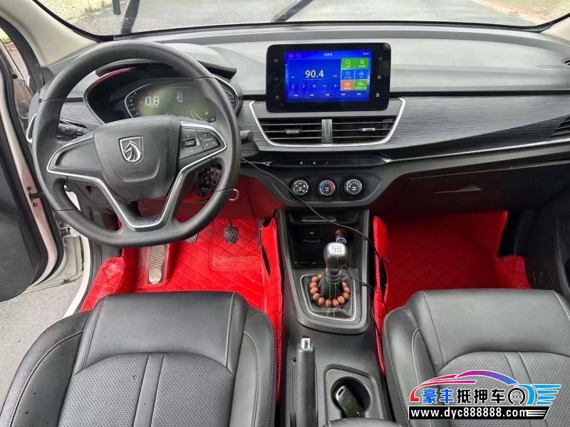 18年宝骏宝骏360轿车抵押车出售