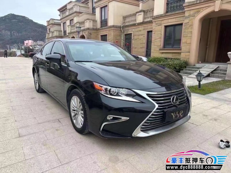 17年雷克萨斯ES轿车抵押车出售