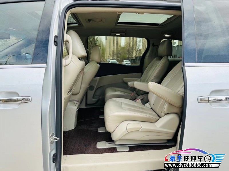 15年别克GL8MPV抵押车出售