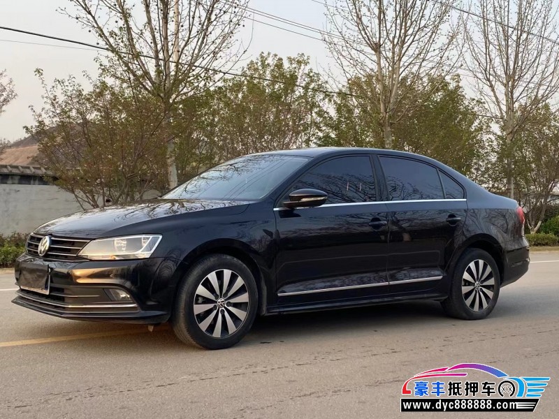 17年大众速腾轿车抵押车出售