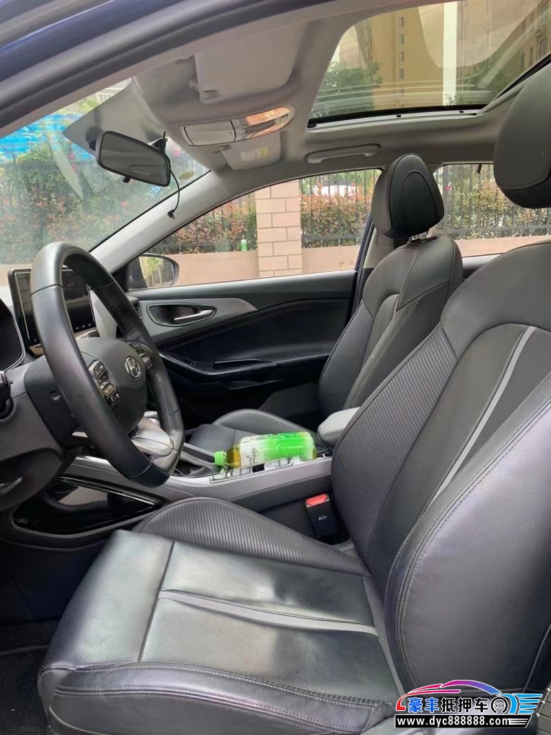 20年现代菲斯塔轿车抵押车出售