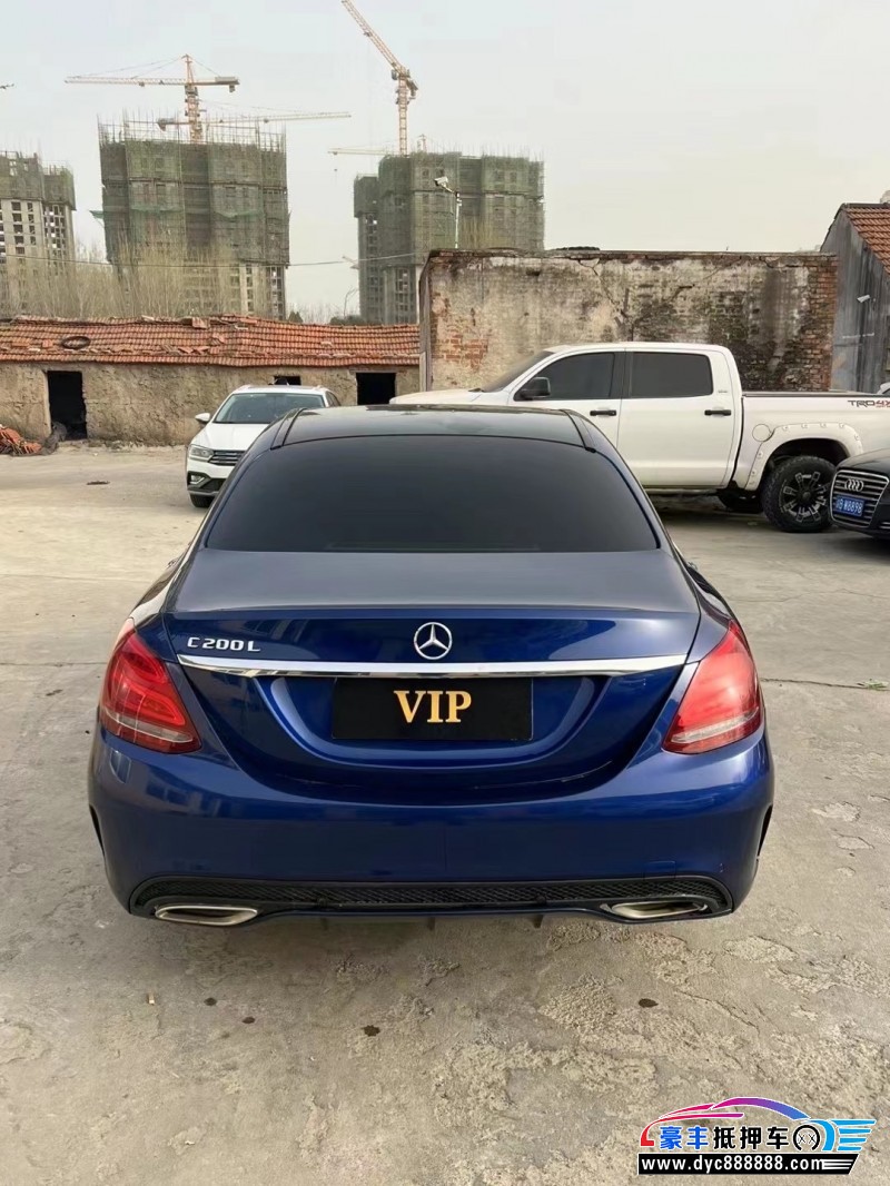 17年奔驰C轿车抵押车出售