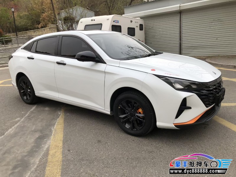 23年东风风神奕炫轿车抵押车出售