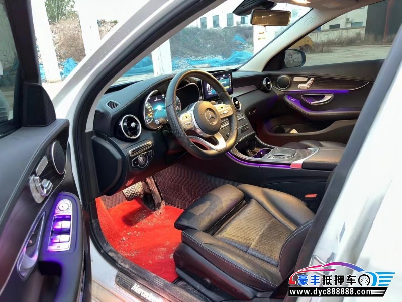 21年奔驰C轿车抵押车出售