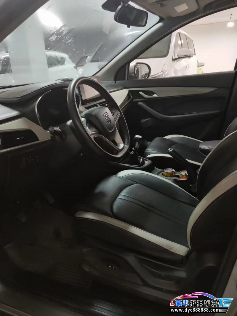 20年宝骏宝骏360MPV抵押车出售