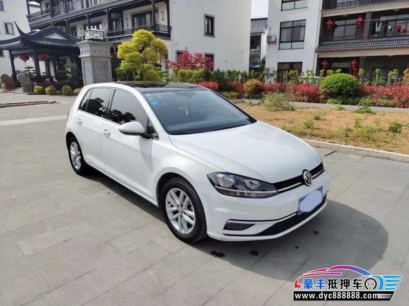 19年大众高尔夫轿车抵押车出售