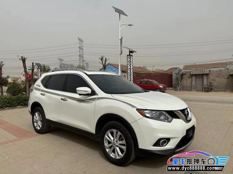 16年日产奇骏轿车抵押车出售