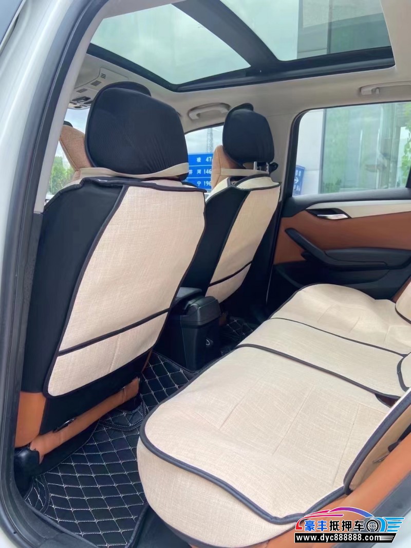 14年宝马X1轿车抵押车出售